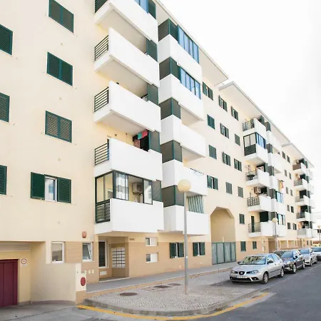 Goncalves'apartment * Armação de Pêra